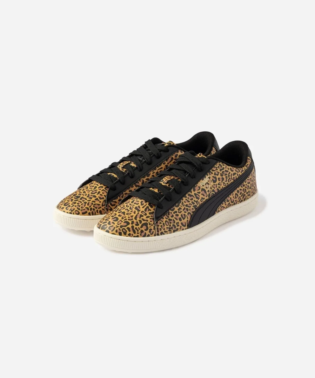 PUMA Clyde Golf x Saturdays NYC